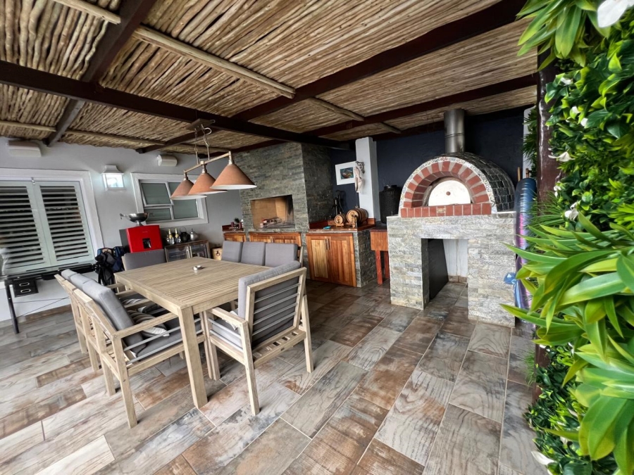 3 Bedroom Property for Sale in Noorsekloof Eastern Cape